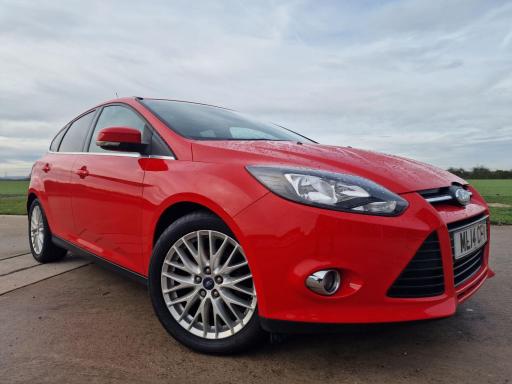 2014 FOCUS 1.0T ECOBOOST ZETEC NAVIGATOR EURO 5 S S 5DR PRICE 3,496 YEAR... photo